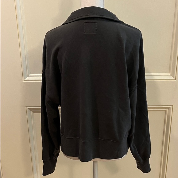 Abercrombie & Fitch Gray Button-Up Sweatshirt - Picture 9 of 11